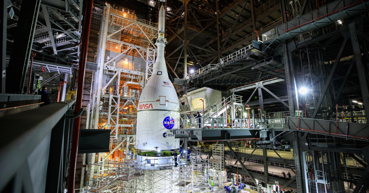 Engineers Test Orion Spacecraft - Strain Vibration